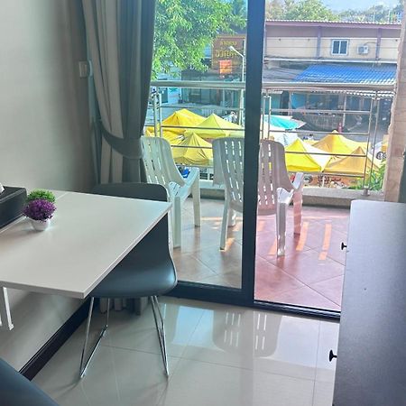 Green Residence Hotel Плажа Банграк Екстериор снимка